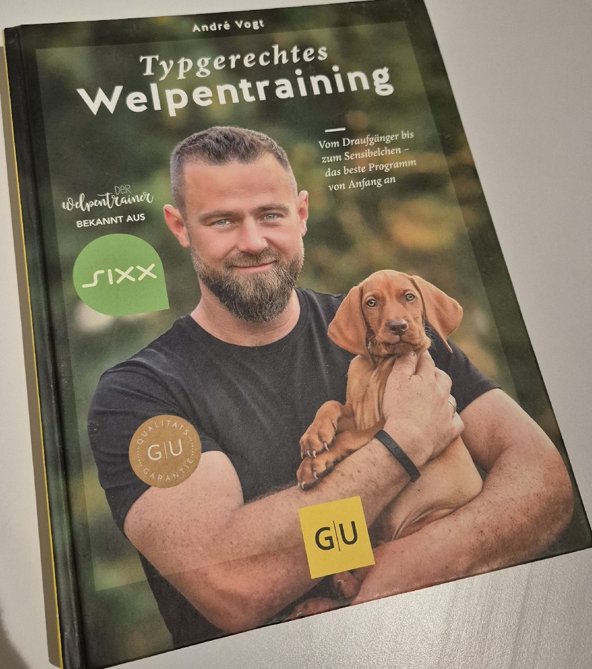 Libri: Typgerechtes Welpentraining - Buch – Usato da Dübendorf venduto da THFR
