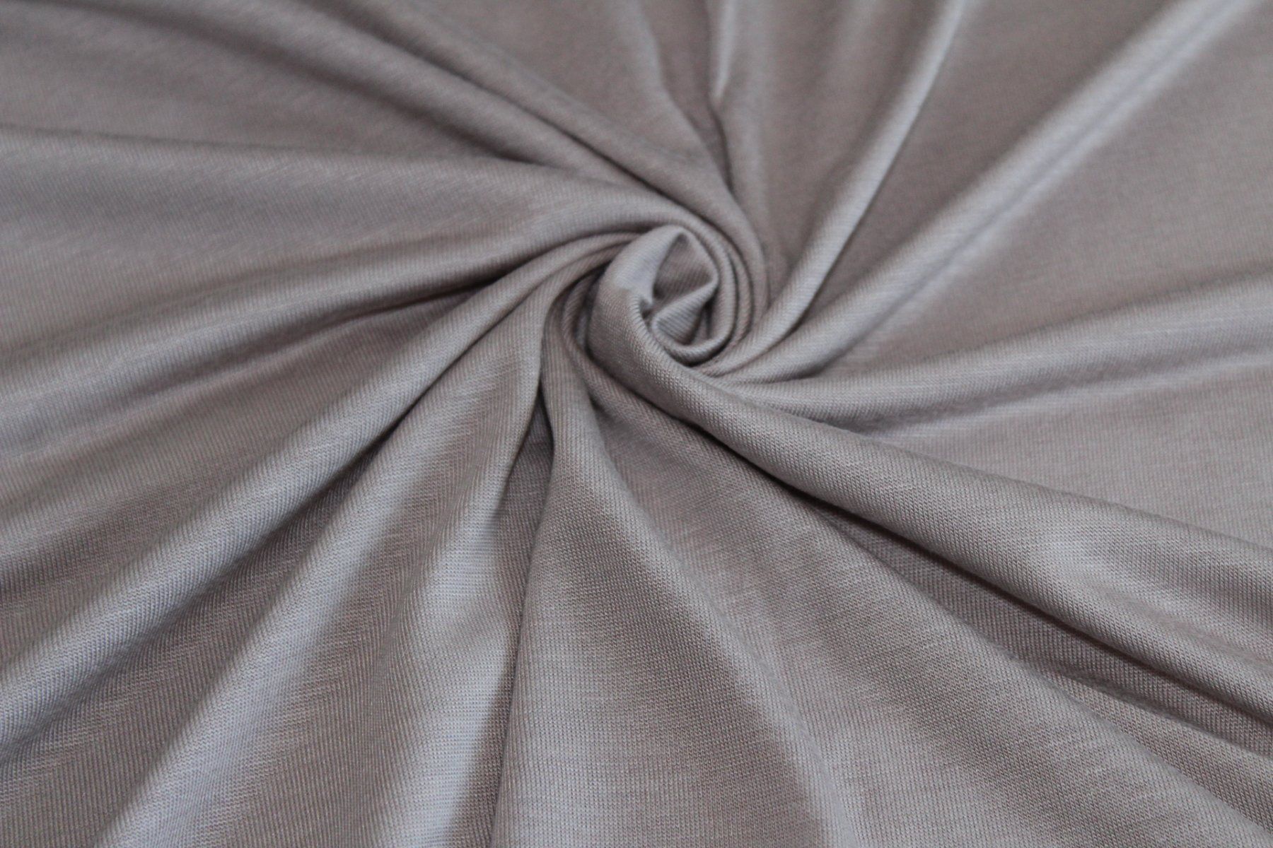Tessuti: Stoff Viscosejersey uni h.beige – Nuovo (secondo la descrizione) da Obfelden venduto da solomon111 1