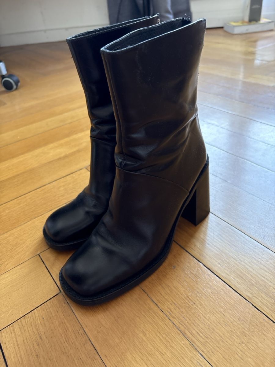 Scarpe da donna: Jonak leather heeled boots – Usato da Genève venduto da ram_68rc 1