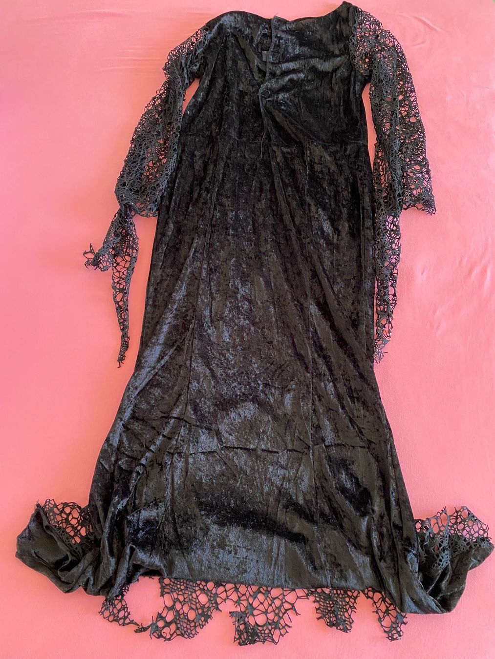 Costumi: Hexe (Kostüm) – Usato da Winterthur venduto da Roligody