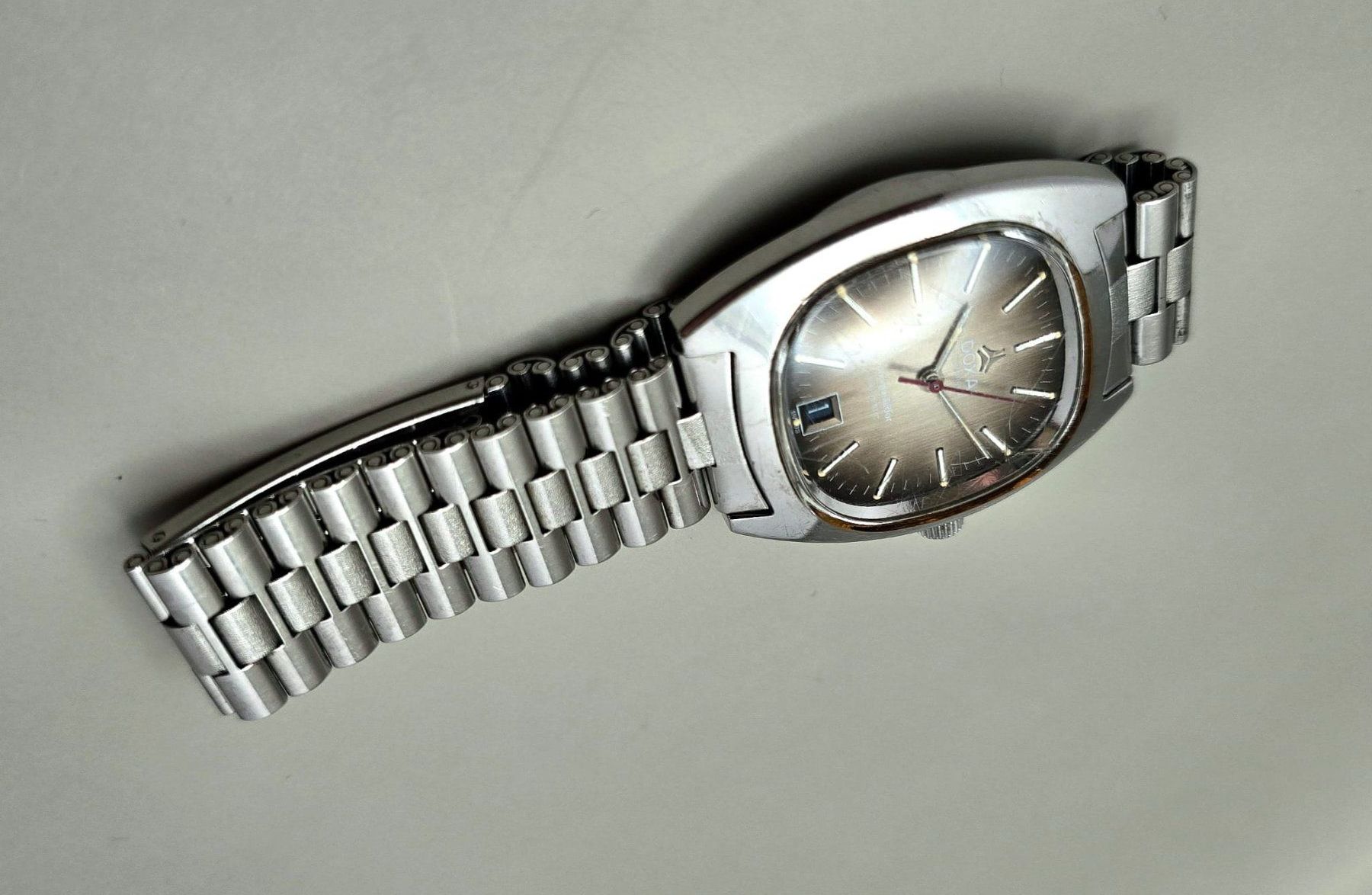 Doxa Montres: DOXA BY SYNCHRON VINTAGE  CONQUISTADOR AUTOMATIC DATE UHR – D'occasion à Neftenbach par Taschen-Uhren 1