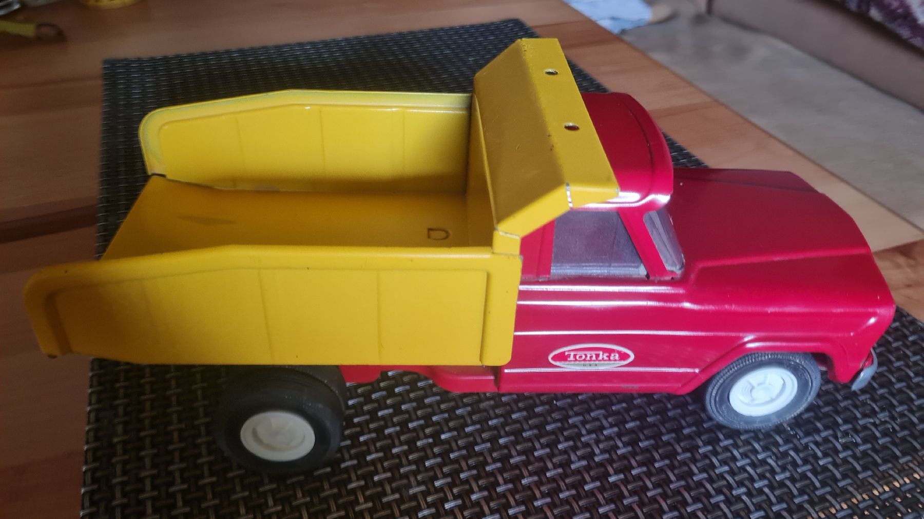 Jeep Modellautos: Vintage Modell Blechjeep Tonka Jeep – Neu (gemäss Beschreibung) aus Münsingen von Cuci31