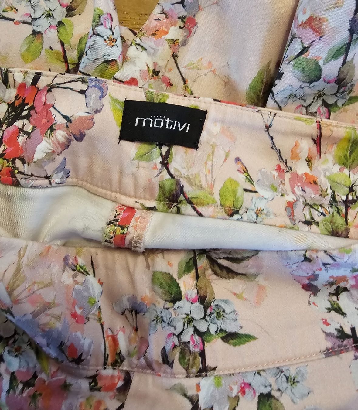 Hosen: Hose Motivi, Kirschblüte Gr. 34 – Gebraucht aus Füllinsdorf von Sunnebliemli7 3