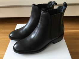 Schwarze Leder Chelsea Boots, Elegant & Zeitlos! - NEU!