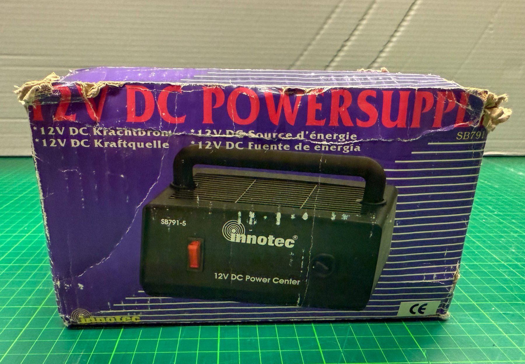 Convertitori: 12V DC Power Center Innotec SB791 – Usato da Bülach venduto da sabrista