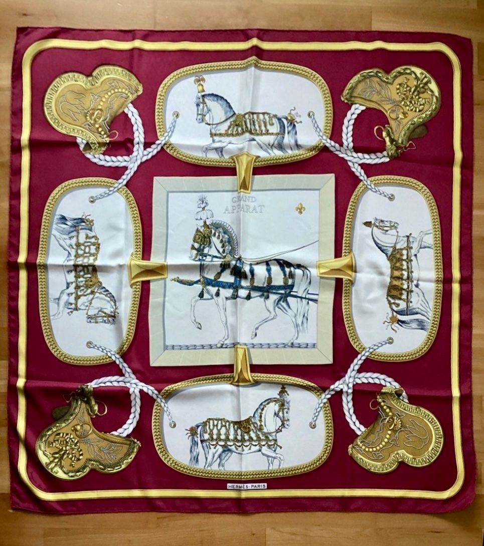 Hermès Foulard & Sciarpe: Hermès, Seidenfoulard – Usato da Bern venduto da chi_l5tm