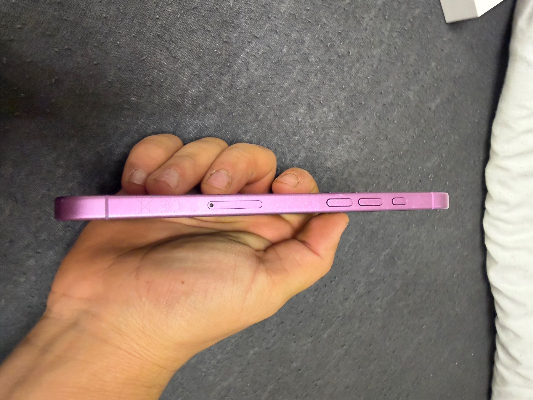 Apple Portables: Iphone 16 Plus – D'occasion à Oberentfelden par Lumi_Shpresa 2