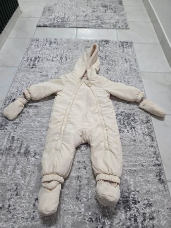 Schneeanzug Zara 9-12 Monate