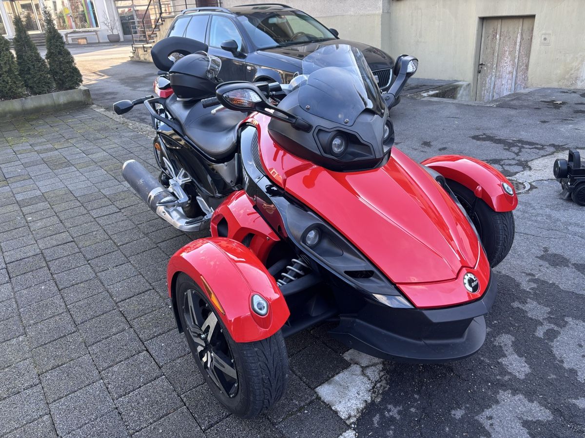 Can-Am A tre ruote: Can-Am Spyder – Usato da Grosswangen venduto da ASH1995