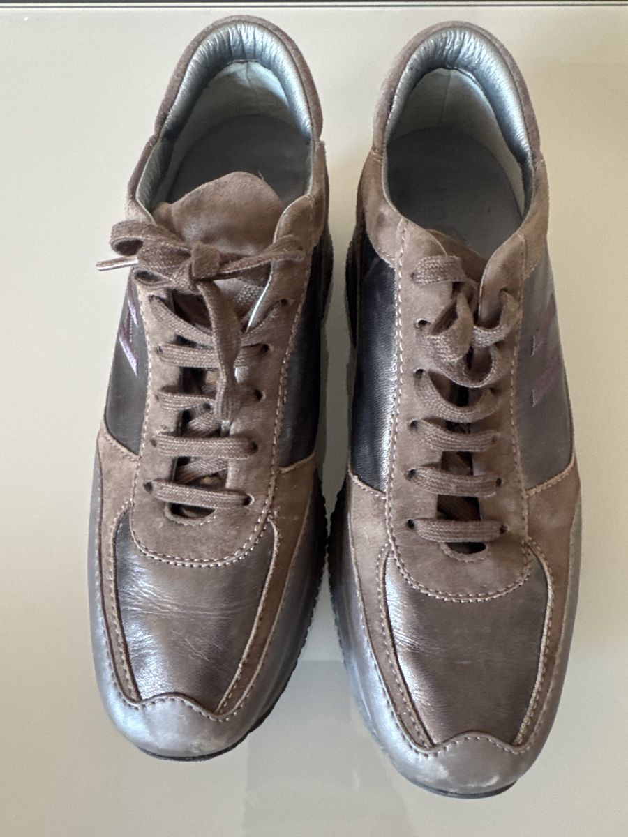 Hogan Damenschuhe: Hogan Schuhe Grösse 39.5 braun – Gebraucht aus Lachen SZ von LuganoLugano