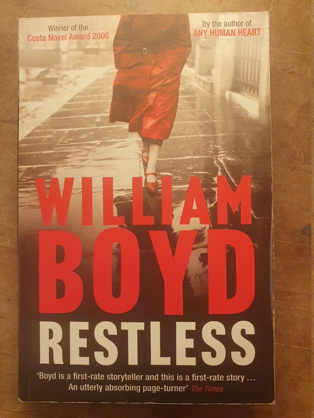 Libri: Restless - William Boyd – Usato da Zürich venduto da loosebone