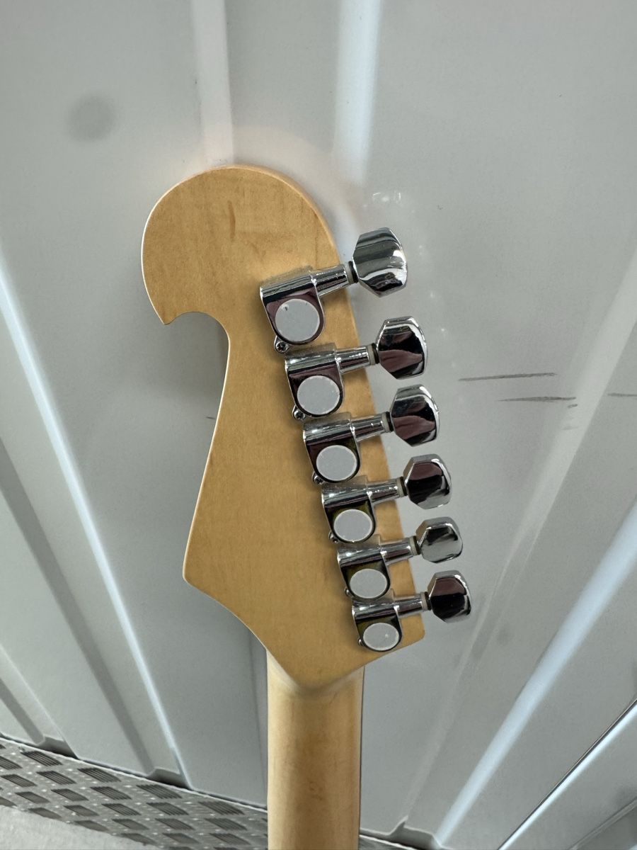 Strumenti musicali: Type strat sunburst – Usato da Corbeyrier venduto da ant_2r6l 6