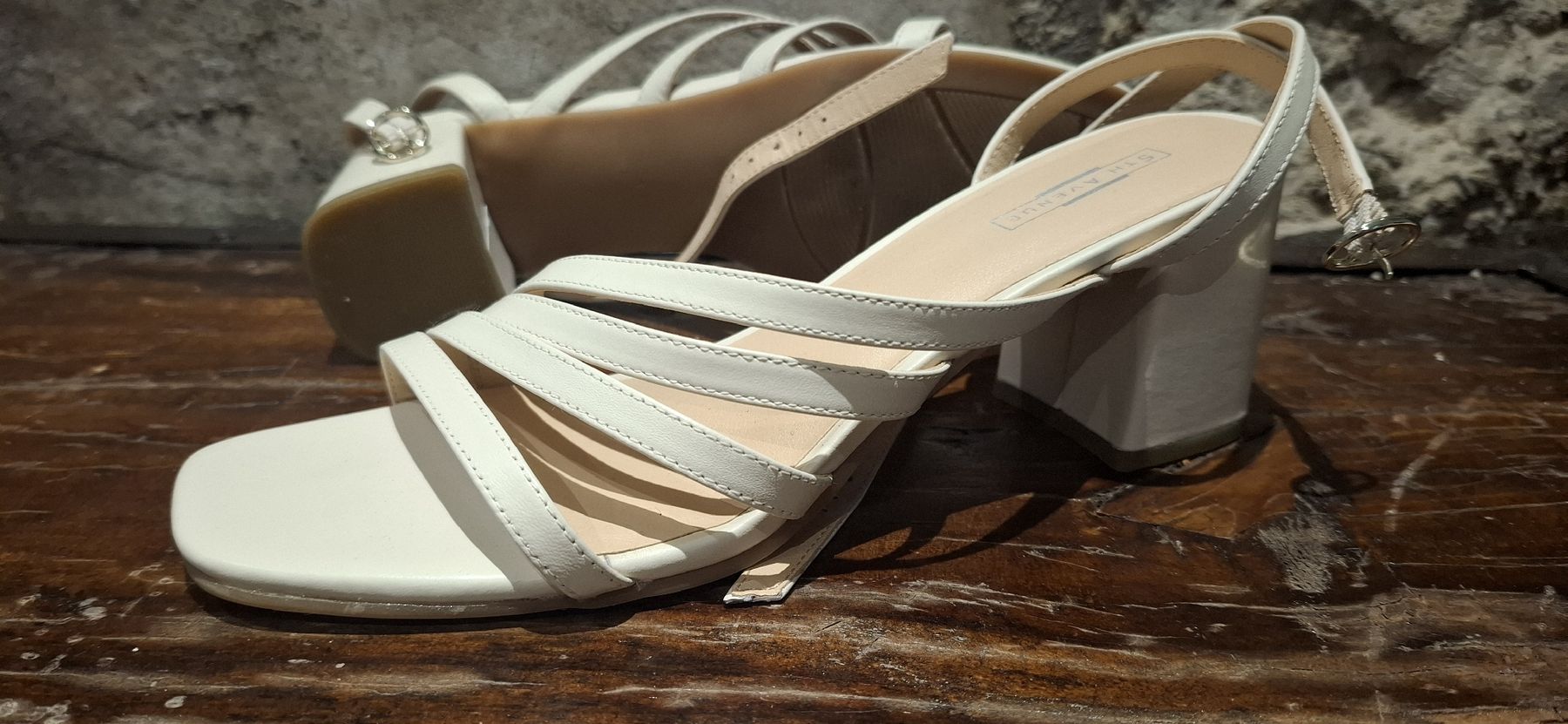 Scarpe da donna: Sandalen weiss 39 leder – Nuovo (secondo la descrizione) da Rheinfelden venduto da tab_lys6 1