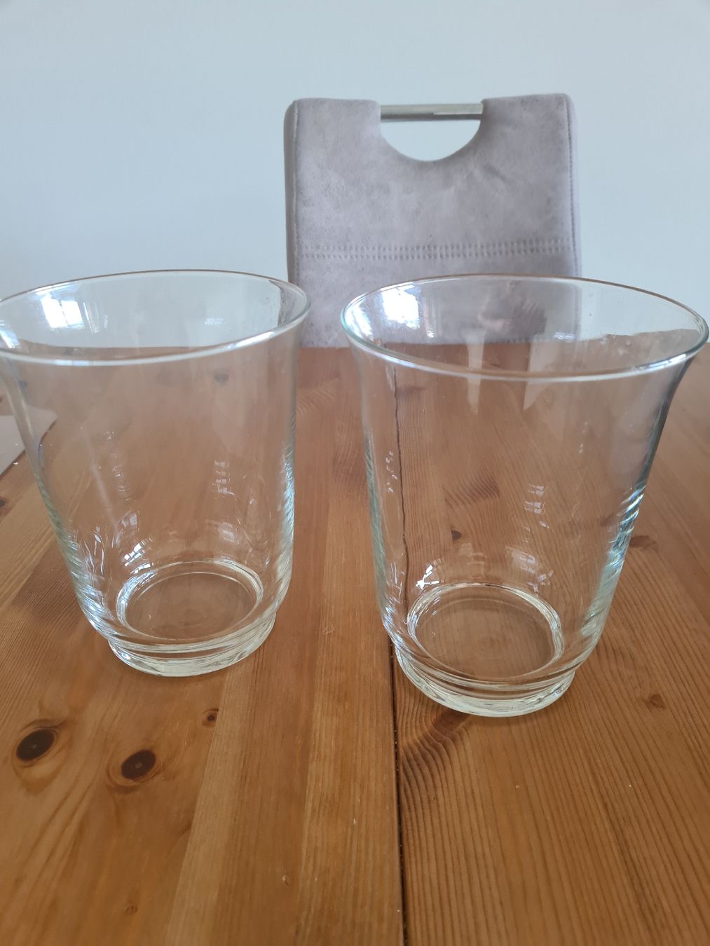 Ikea Vasi & Recipienti: 2 Glasvasen / Kerzengläser  – Usato da Horw venduto da Mirii91