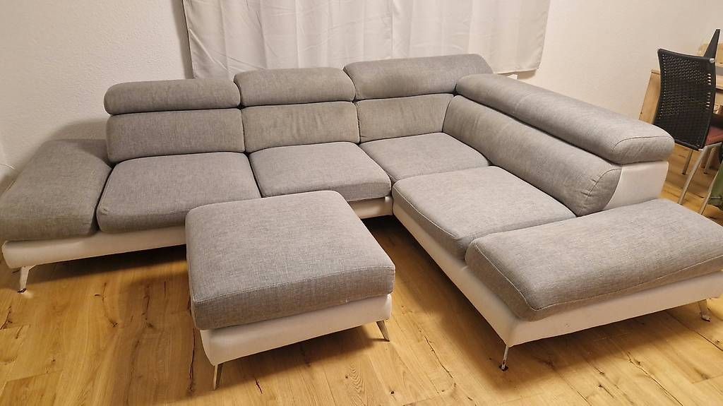Sofas: Tolles Ecksofa - GRATIS – D'occasion à Meisterschwanden par Chaeberli