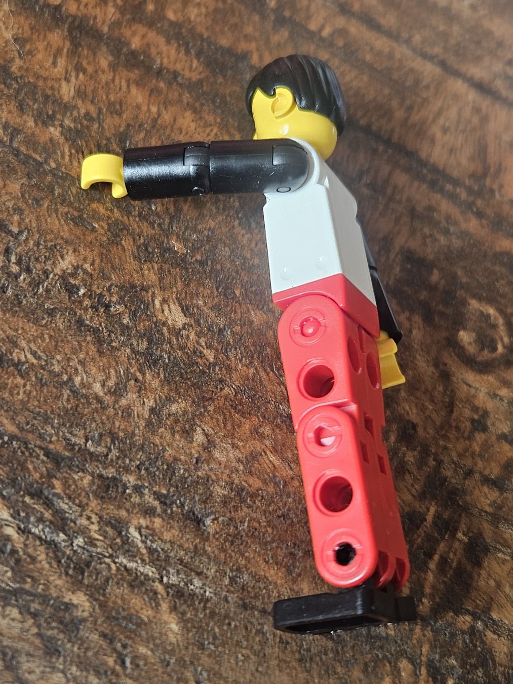 Lego Baukästen: lego figurine tech004 Technic Figure Red Legs,  – Gebraucht aus Confignon von Ecrofigs 3