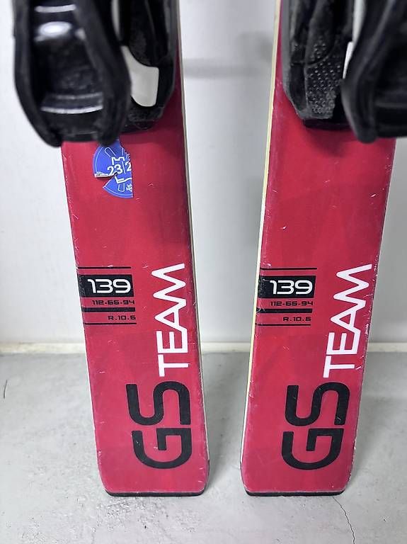 Skis: Stöckli Ski 139cm – D'occasion à Staad SG par Manu770 2