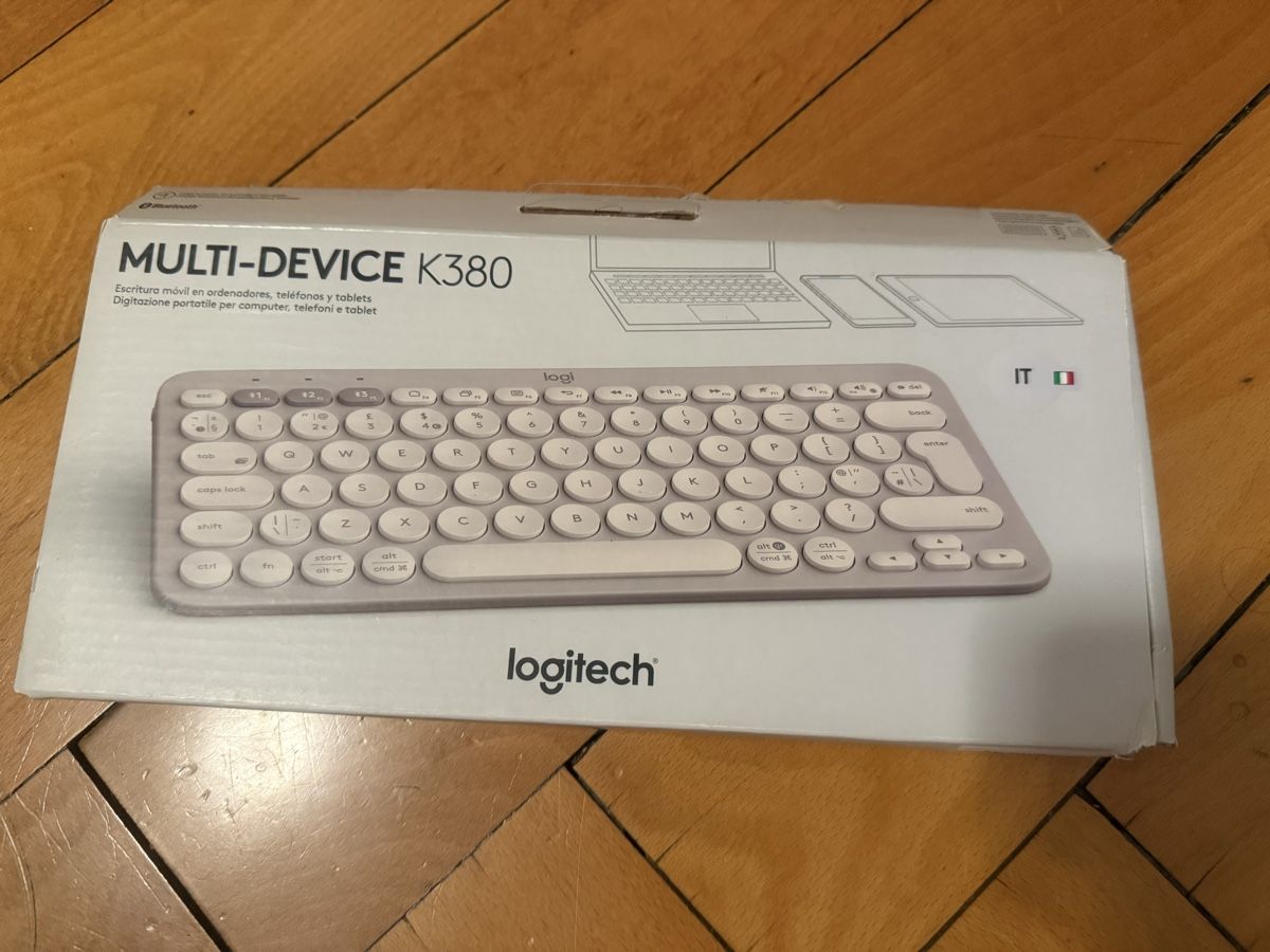 Logitech Claviers: Logitech K380 Multi-Device Keyboard Grey IT – D'occasion à Genève par kentdelahaye 1