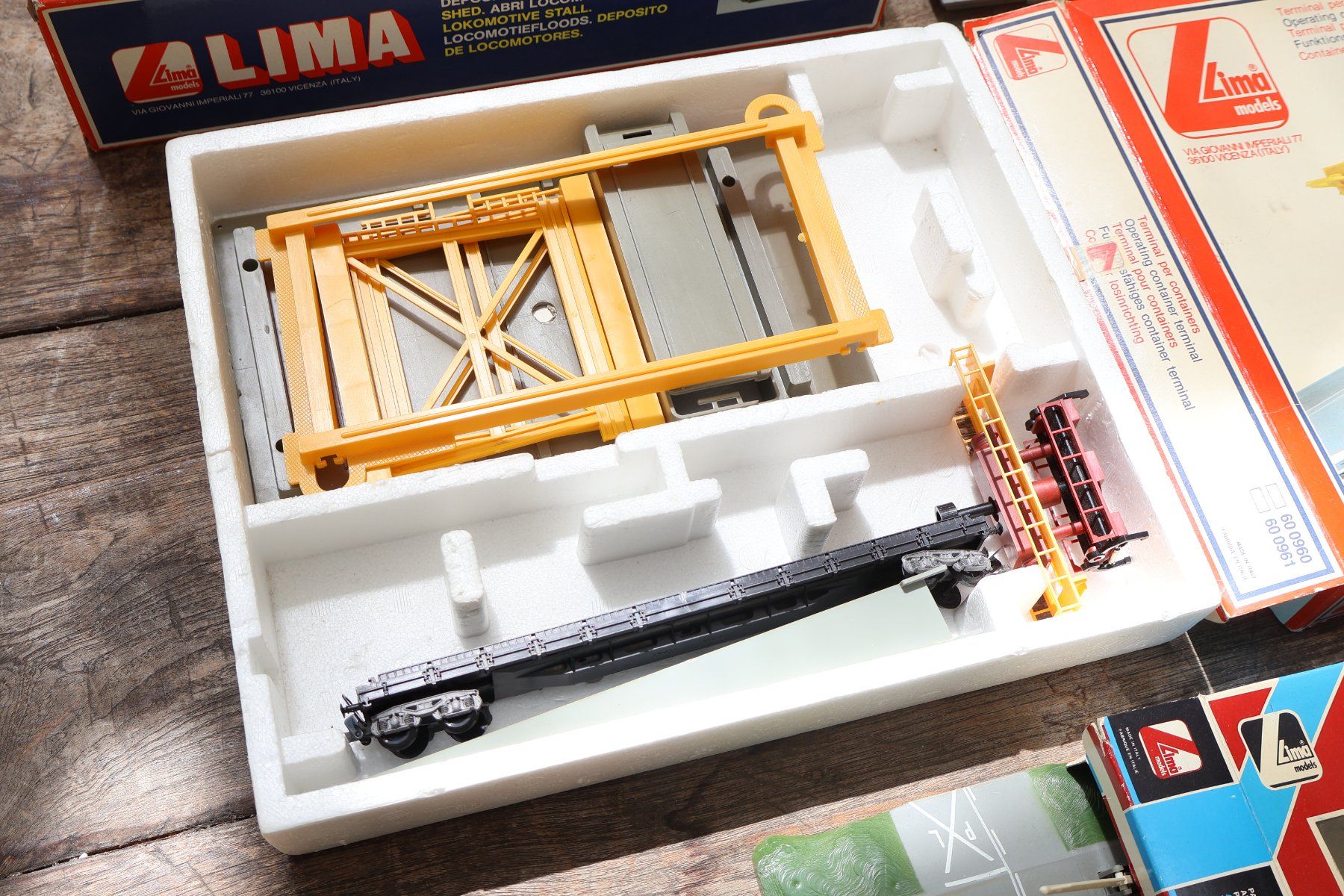 Lima Modellini di ferrovie: Container-Kran Terminal mit Funktion + mehr Sets H0 - Lima – Usato da Winterthur venduto da Monstera 4