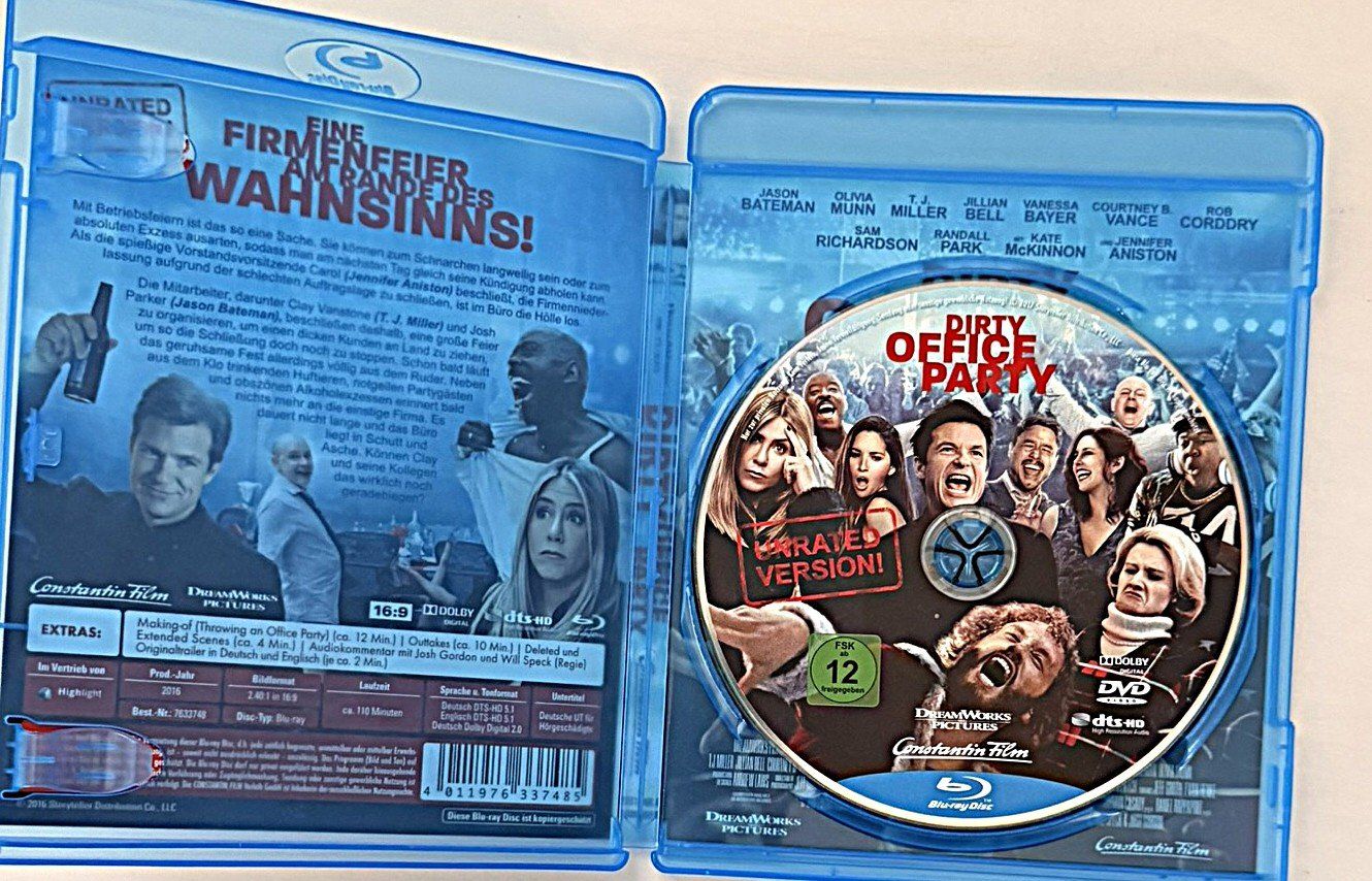 Tutti i DVDs: Dirty Office Party Unrated Blu-ray – Usato da Lommis venduto da manmarmi 2