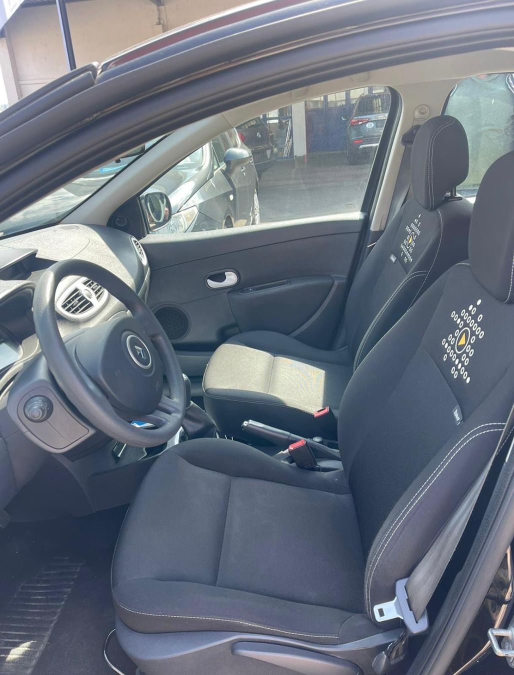 Renault Automobili: Renault Clio 1.2 CH, Jg 2012, CHF 2500 – Usato da Grüt (Gossau ZH) venduto da maese02 1