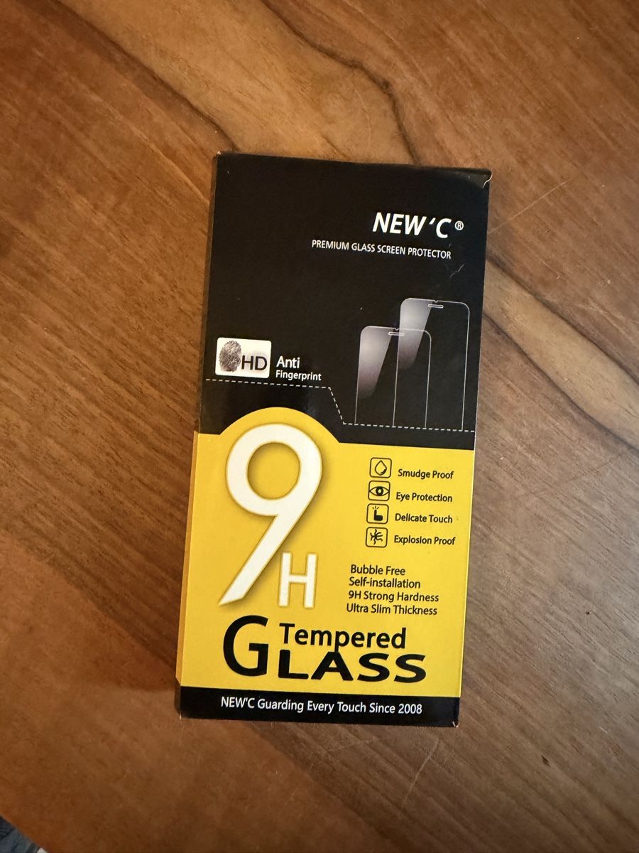 Apple Handys / Smartphones: Iphone 15 pro Panzerglas – Neu (gemäss Beschreibung) aus Buch am Irchel von Lyah