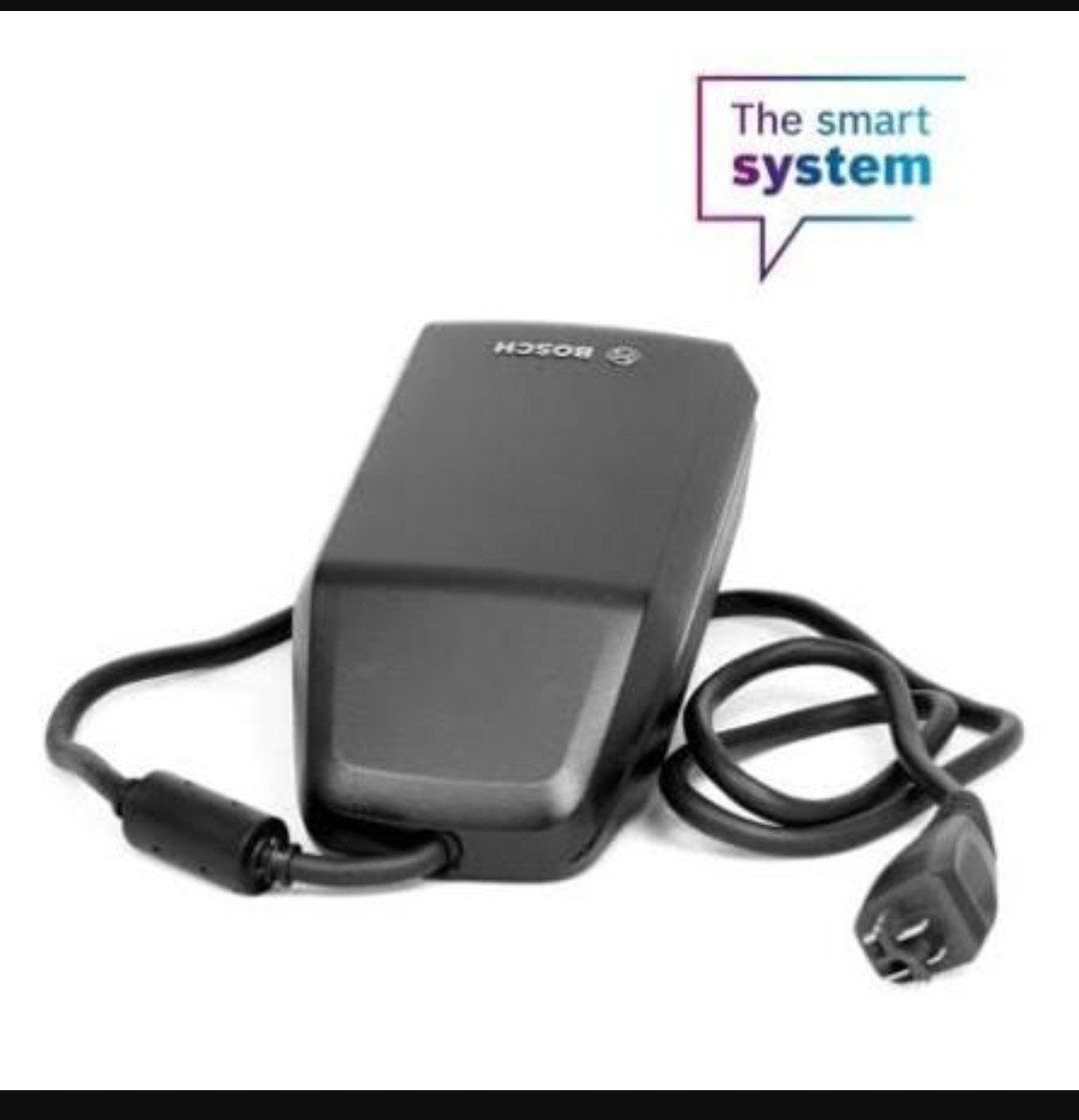 Bosch Chargeurs: Bosch Ladegerät Smart System 4A – D'occasion à Lohn-Ammannsegg par deb_dvx8