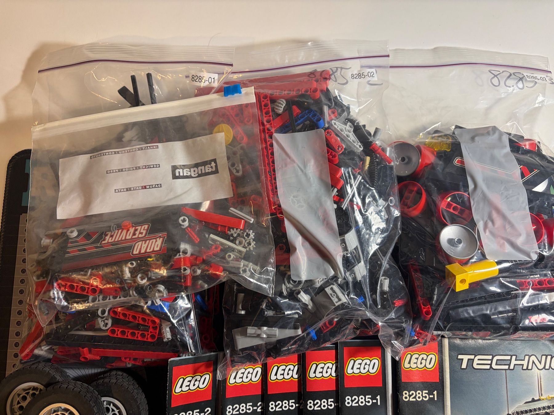 Lego Kit di costruzioni: LEGO Technic: Tow Truck (8285) – Usato da Burgdorf venduto da Mike003 3