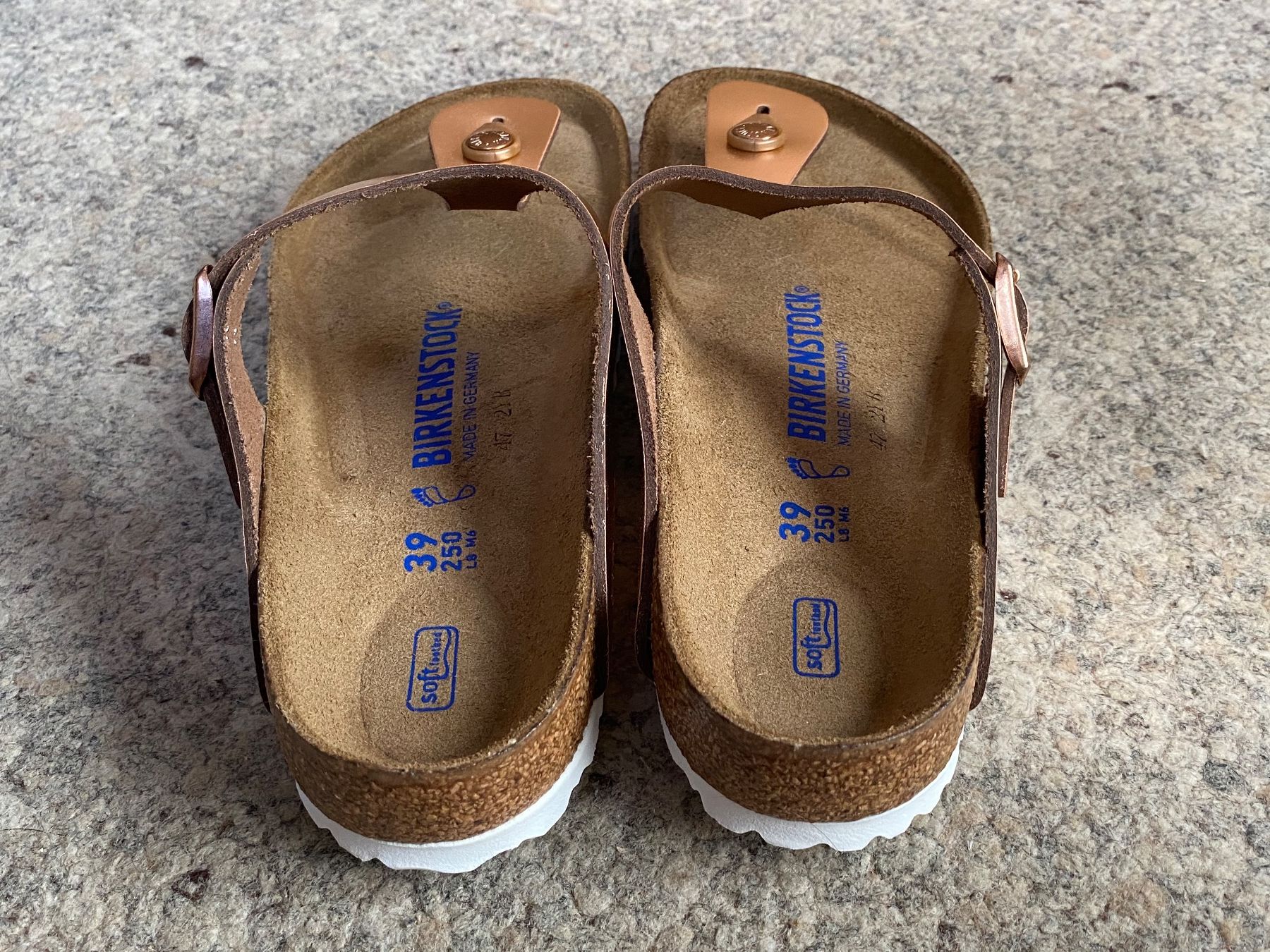 Birkenstock Scarpe da donna: Birkenstock Gizeh Copper mit Weichfussbett, Gr. 39 – Usato da Wattwil venduto da edel88 4