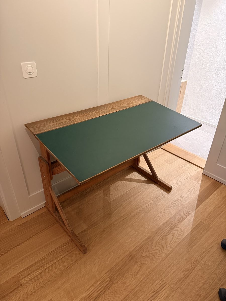 Ikea Scrivanie: Vintage Ikea Desk – Usato da Muri b. Bern venduto da max_z56j