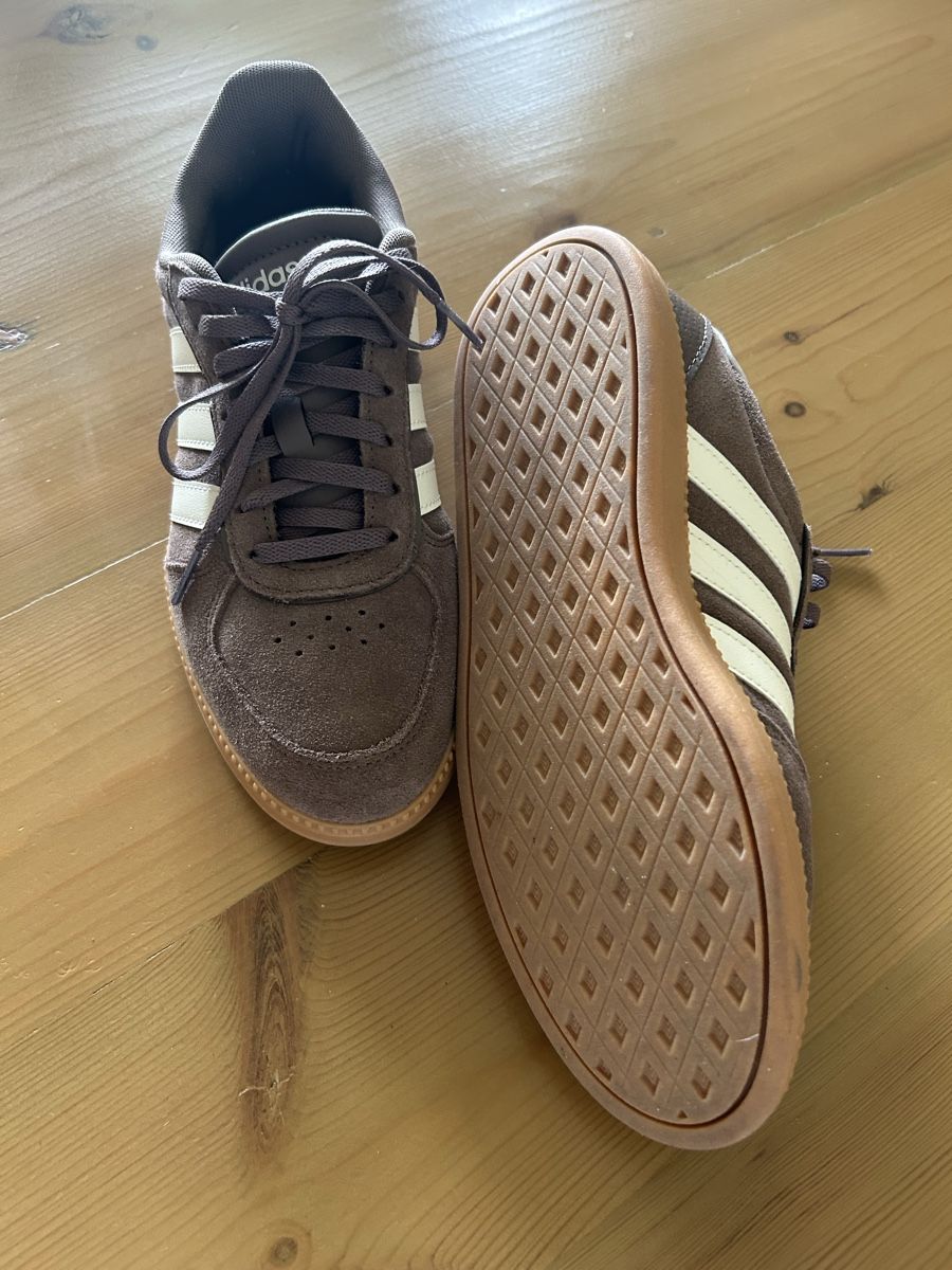 Scarpe da donna: Adidas neu – Nuovo (secondo la descrizione) da Richterswil venduto da solisoli5 2