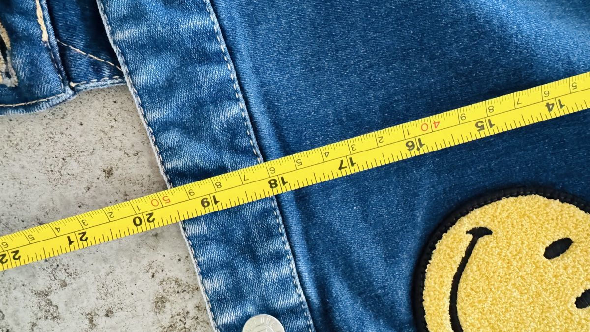 Dsquared2 Vestes: DSQUARED2 Jeansjacke  IT 42 – D'occasion à Heerbrugg par Heaven09 4