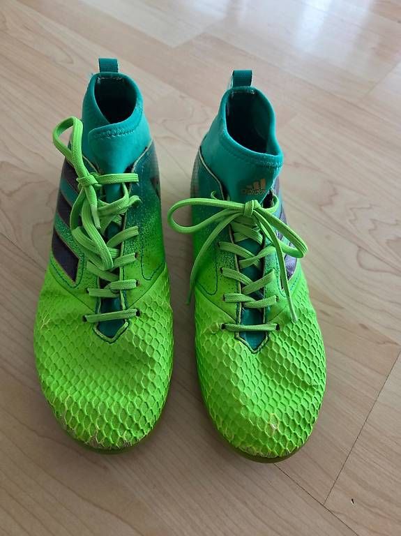 Herrenschuhe: Hallenschuhe Adidas Grösse 38 – Gebraucht aus Goldach von ladybird75 1