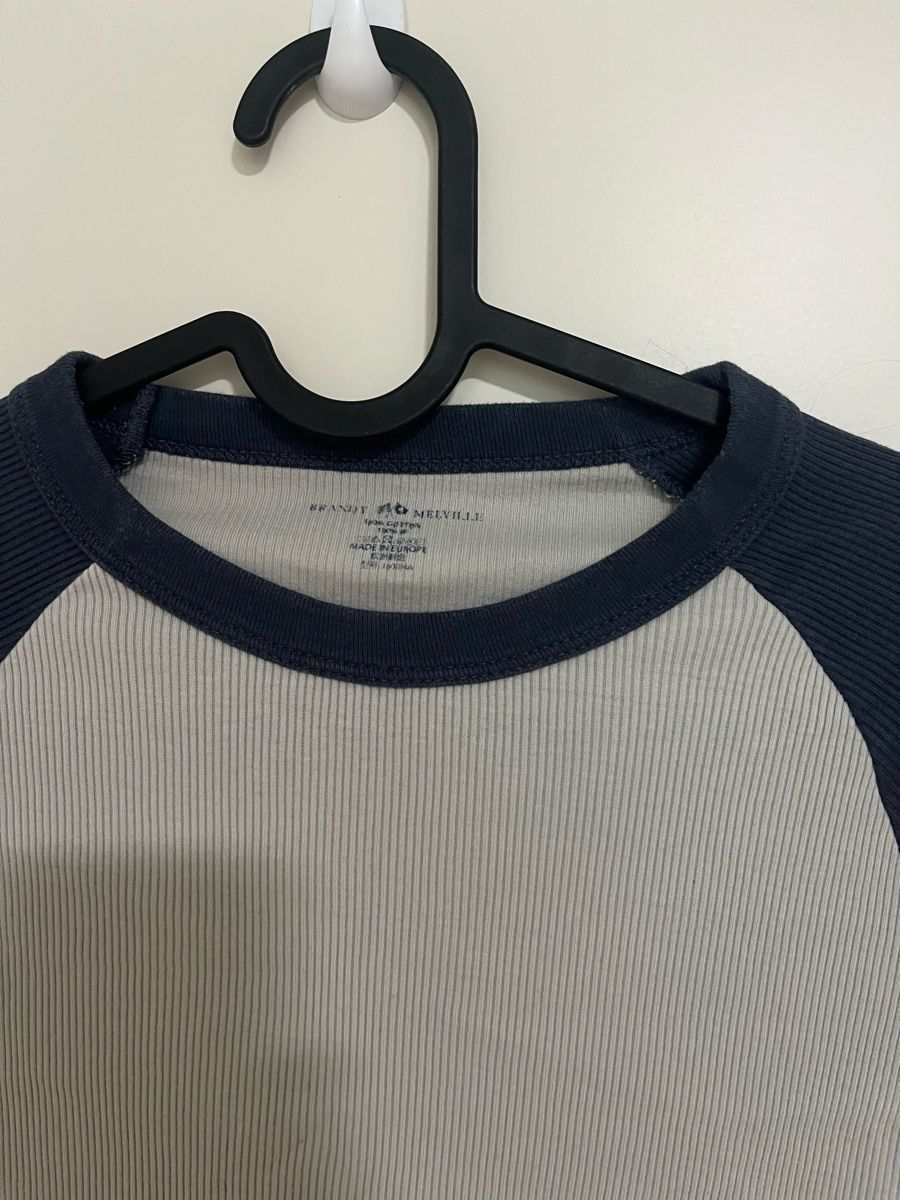 Brandy Melville Top: grey blue brandy melville crop top – Usato da Füllinsdorf venduto da si.ja.35 1