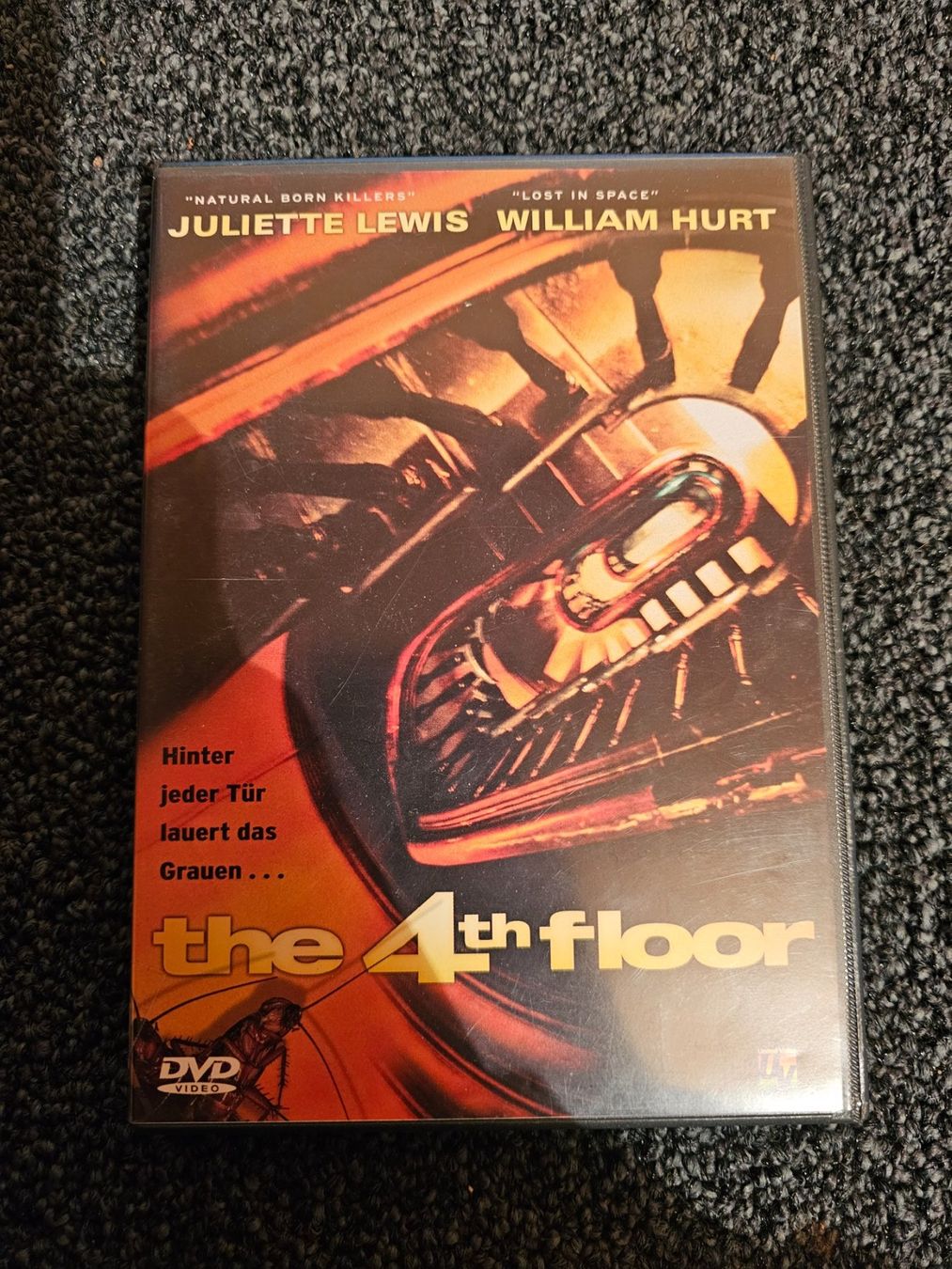 Tutti i DVDs: THE 4TH FLOOR(13092) – Usato da Ruswil venduto da M71