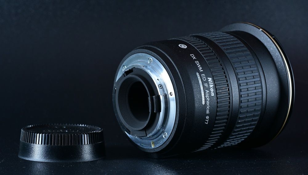 Nikon Nikkor 12-24mm f/4 mit OVP (Gebraucht) in Fleurier für CHF 350 ...