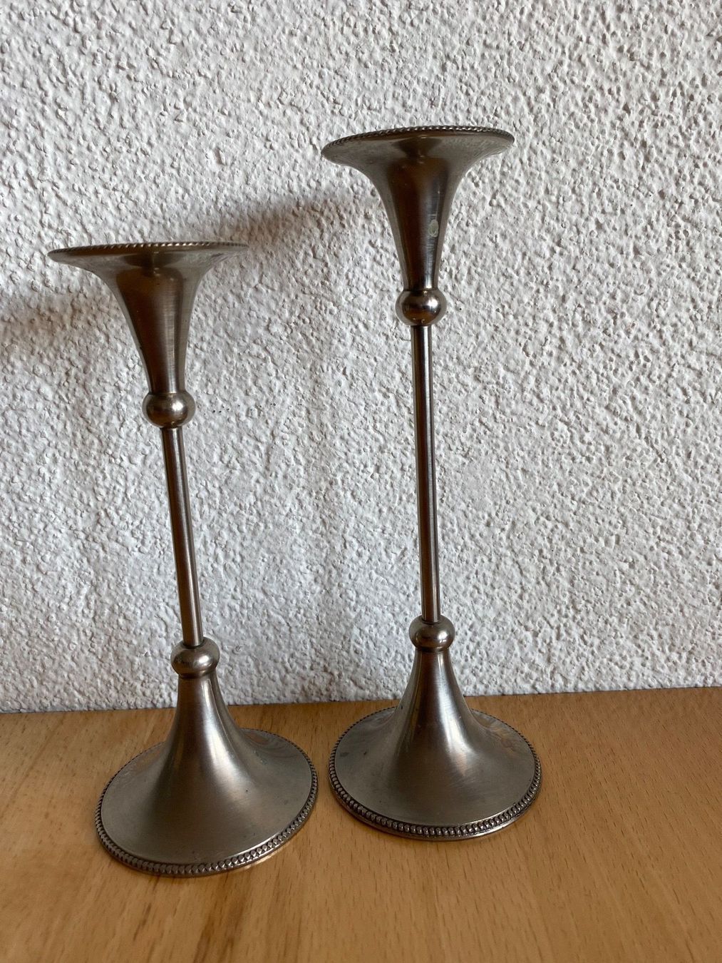 Portacandele: 2 Kerzenständer aus Metall – Usato da Schwarzenburg venduto da Michellu 1