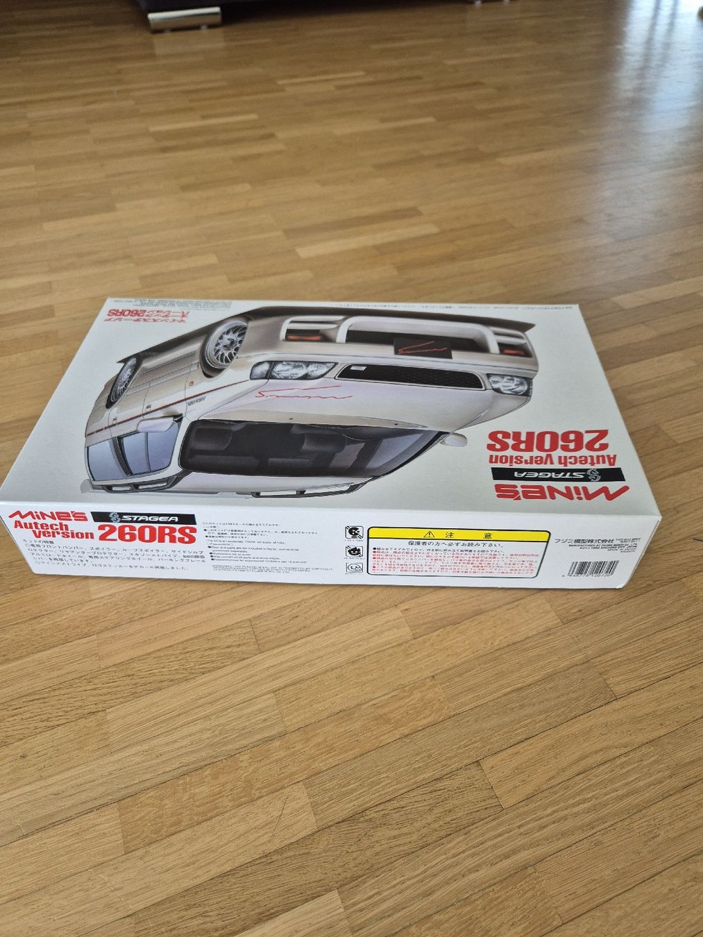 Nissan Modellini d'auto: 1/24 Mine's Stagea Autech Version 260RS  – Nuovo e nell'imballaggio originale da Cugy FR venduto da POWER-STI 2