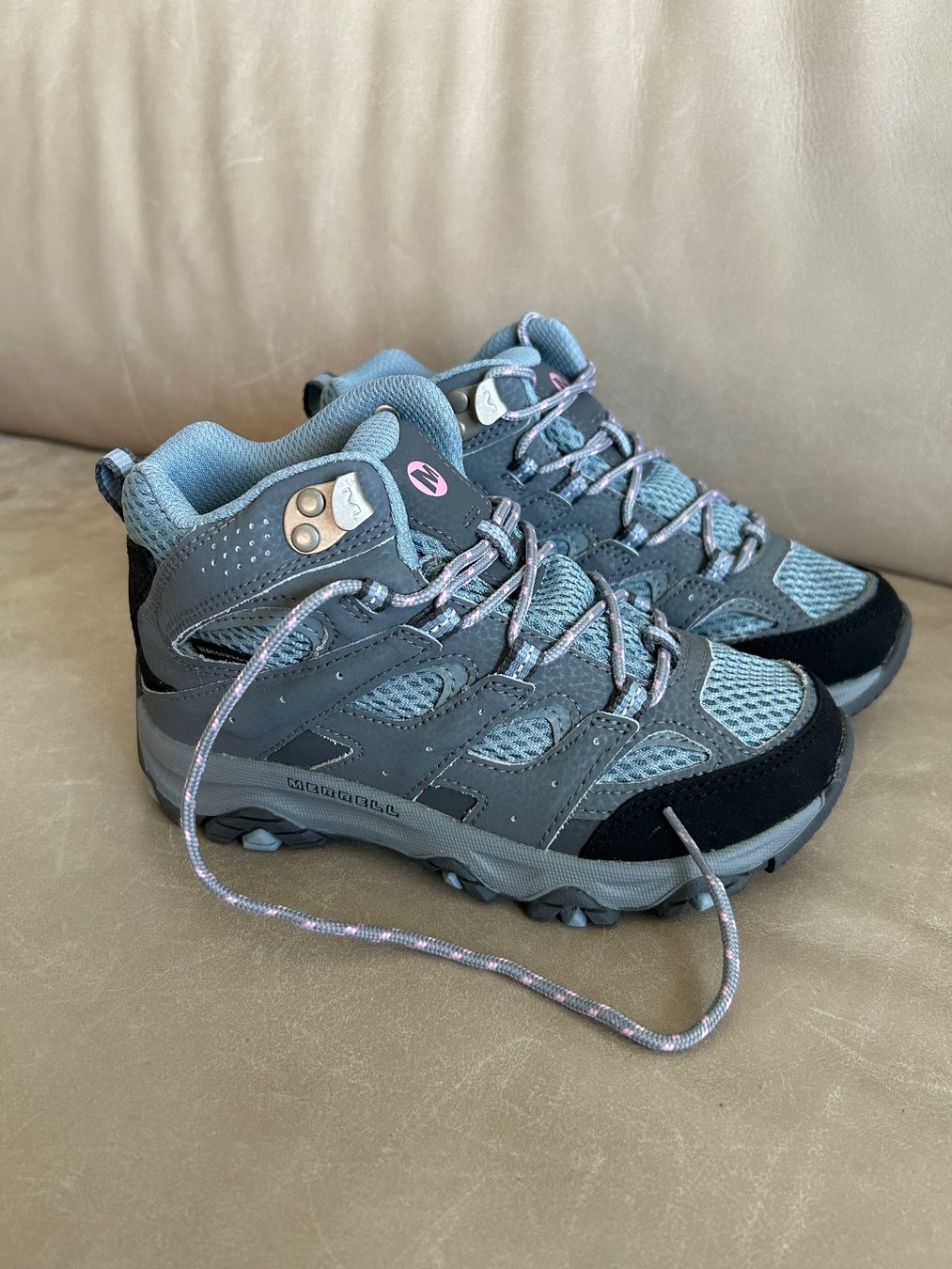 Merrell Scarpe per ragazzi: Merrell Wanderschuhe, Gr. 31, ganz NEU – Usato da Wädenswil venduto da LS777