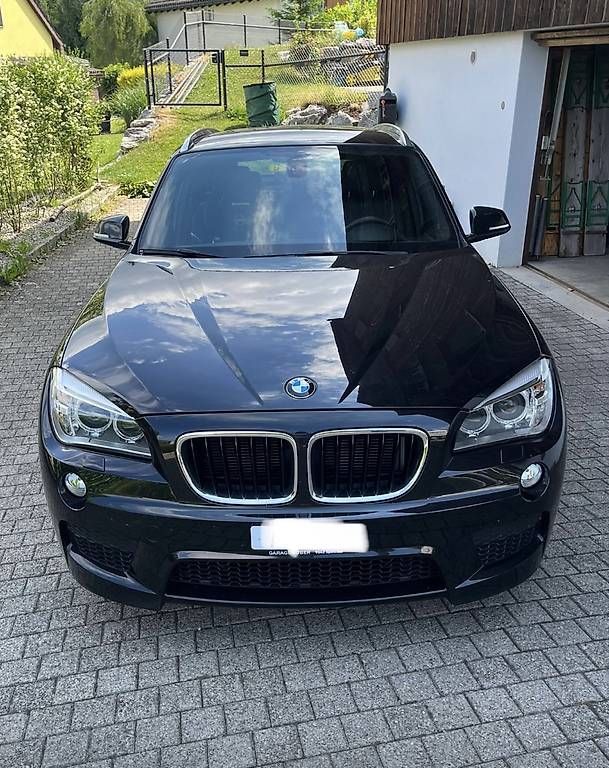 Autos: BMW X1 xDrive  – Gebraucht aus St.Gallen von Zaubersternchen