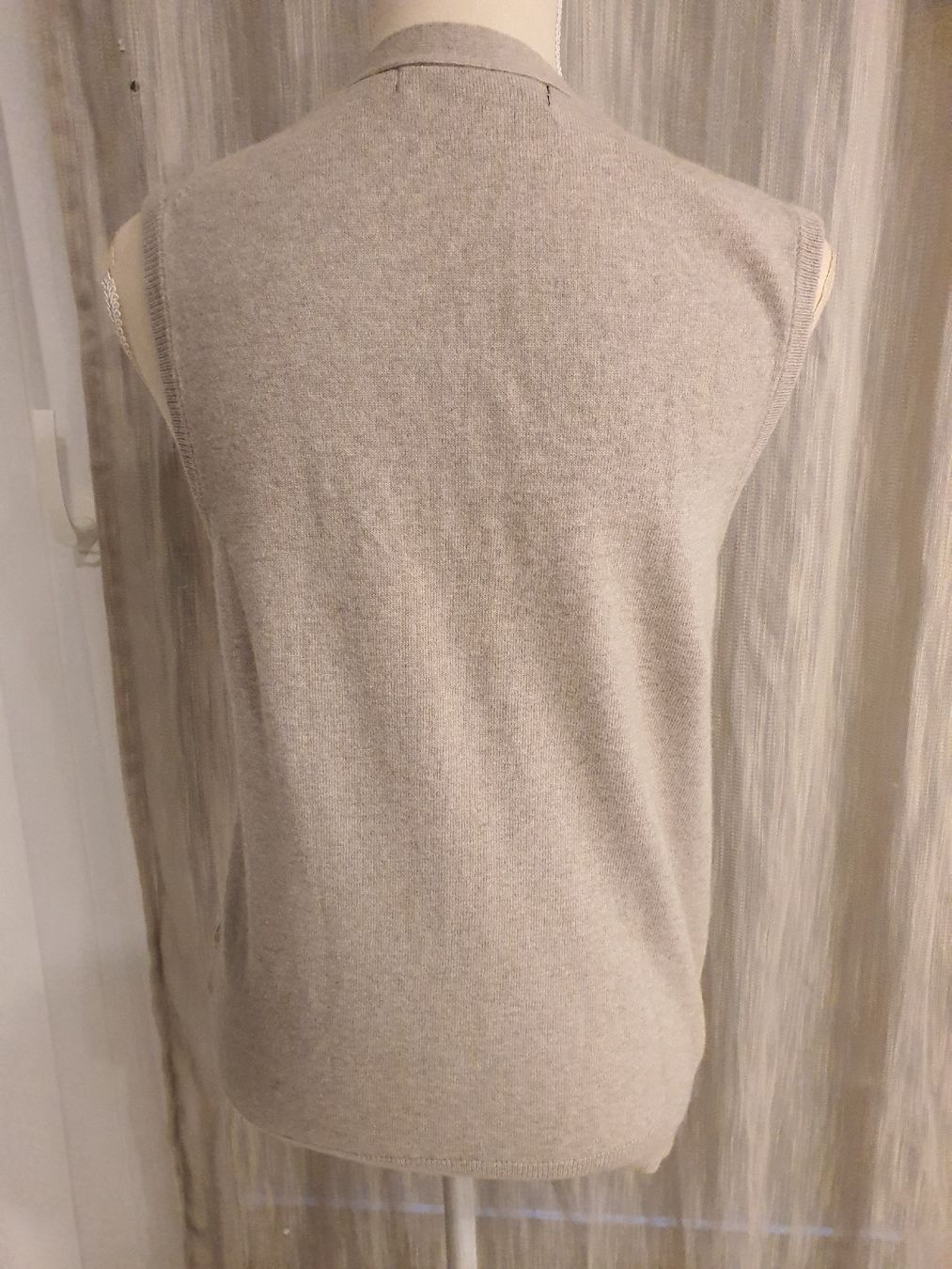 Gilet & Giacche: Weste (Wollmix, beige, Gr. 48) – Usato da Zürich venduto da siljona 2