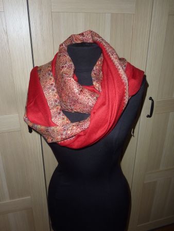 écharpe d'hiver rouge motifs indiens neuf pour femme