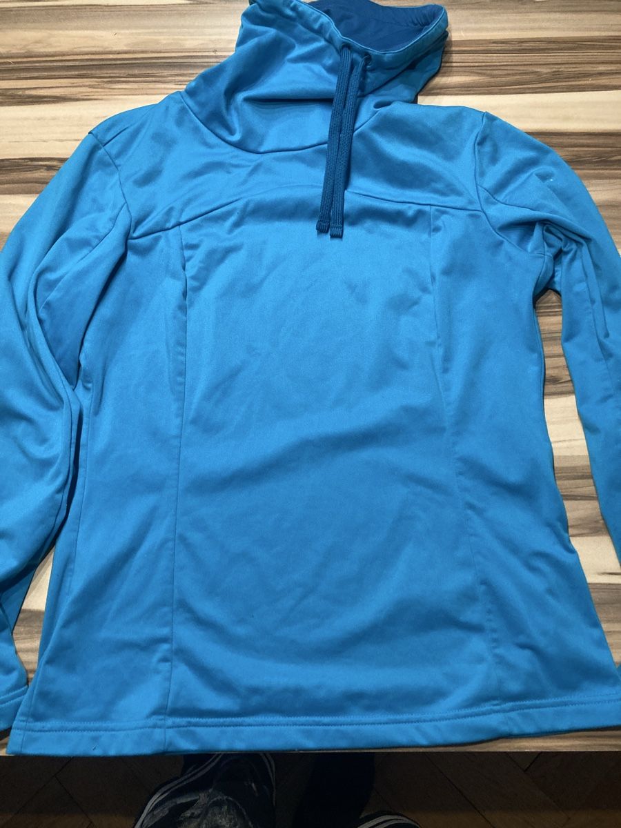 Decathlon Pulls & Sweat-shirts: Damen Pullover Kragen blau Polyester Grösse L – D'occasion à Aarwangen par to-hirschi