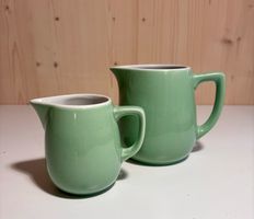 2 Rössler Milch-/Rahmkannen 0,5l & 0,2l, grün, 1960er Jahre