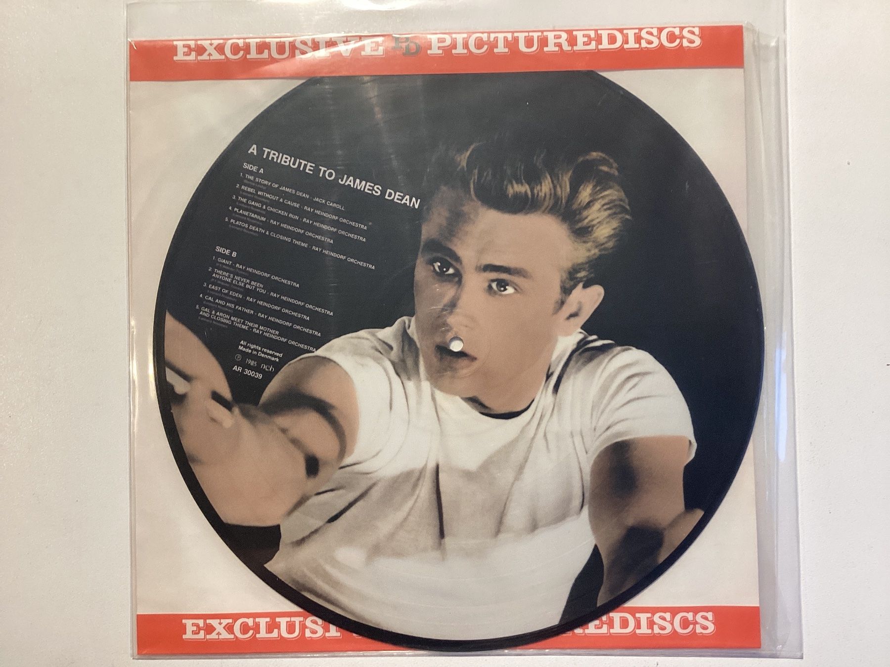 Dischi in vinile: Various Picture-Disc-LP - Tribute To James Dean – Usato da Gutenswil venduto da Hamzian