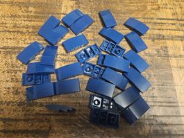 lego 93606 lot de 30 pièces Dark Blue Slope, Curved 4 x 2