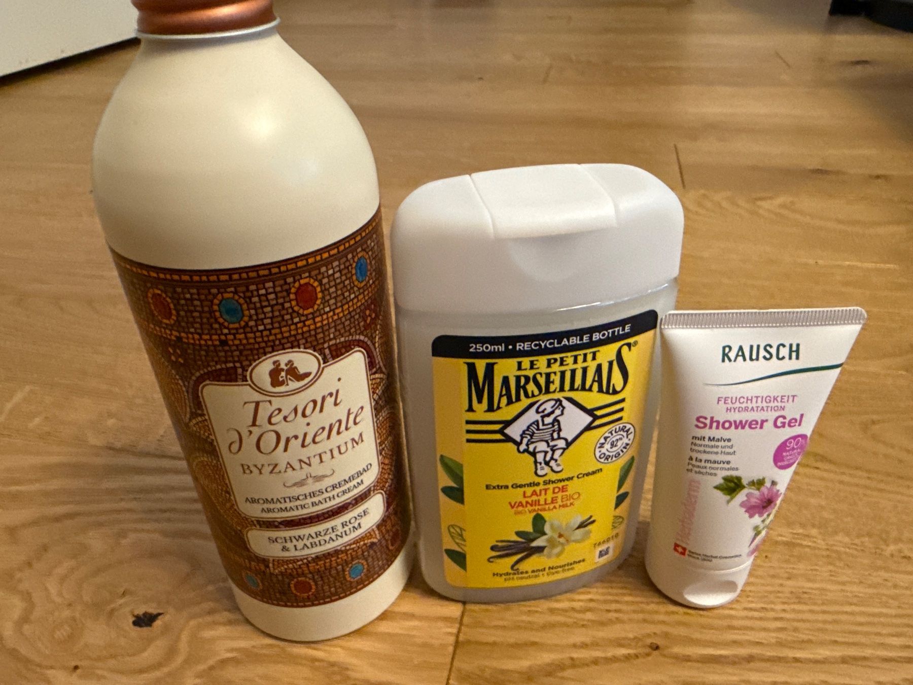 Nivea Douches: NEU! Set mit Körperpflege Produkte – Neuf avec emballage d'origine à Schönenwerd par d.chiara 6