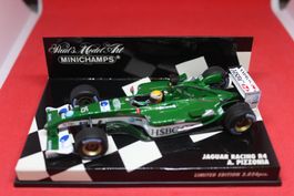 1/43 Jaguar Racing R4 (2003) - #15 A. Pizzonia‪