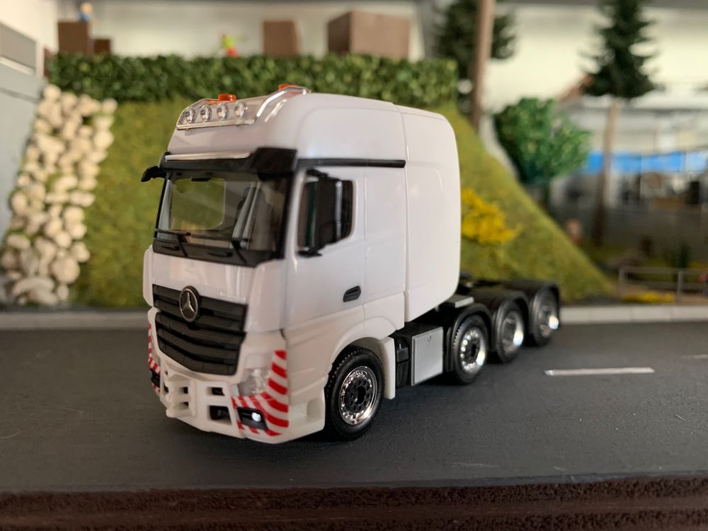 Scania CR ND 4x4 Wagner Mitteleschenbach Tieflade-S Produktbild-Vorschau 9