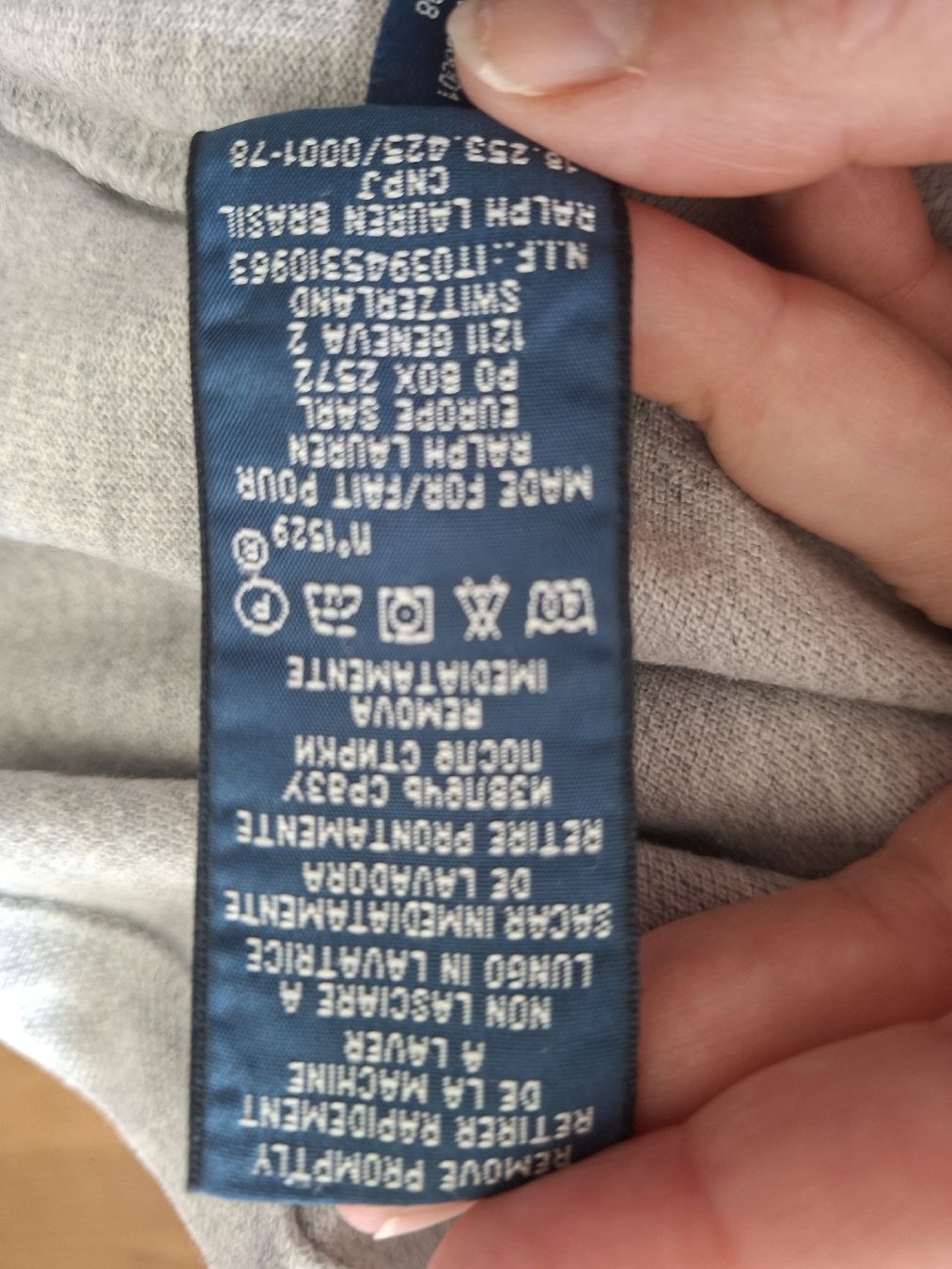 Ralph Lauren Magliette Polo: Ralph Lauren Poloshirt in hellgrau – Usato da Oberengstringen venduto da Kimchimon 3